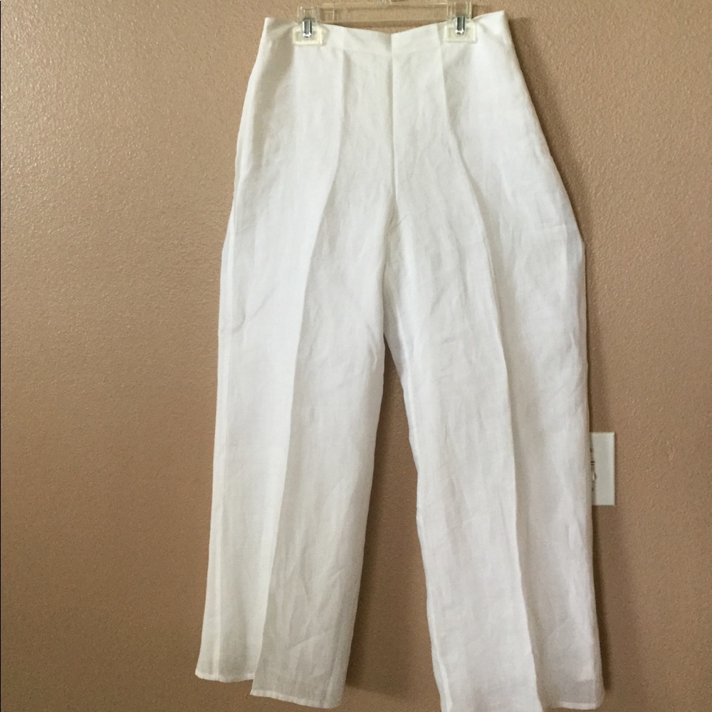 The White House Women’s Pants
